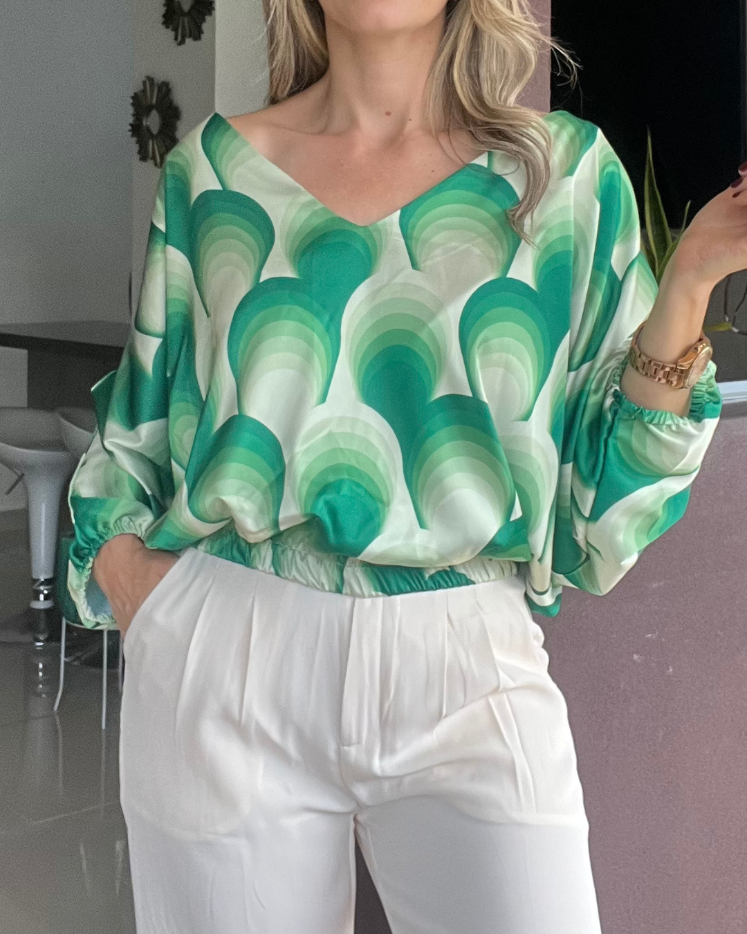 Blusón satín desigual