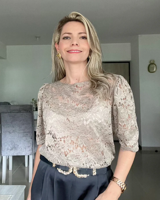 Blusa encaje