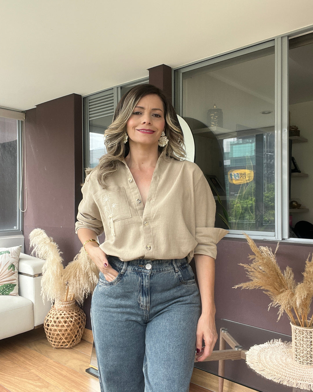 Blusa con Bordado en lino